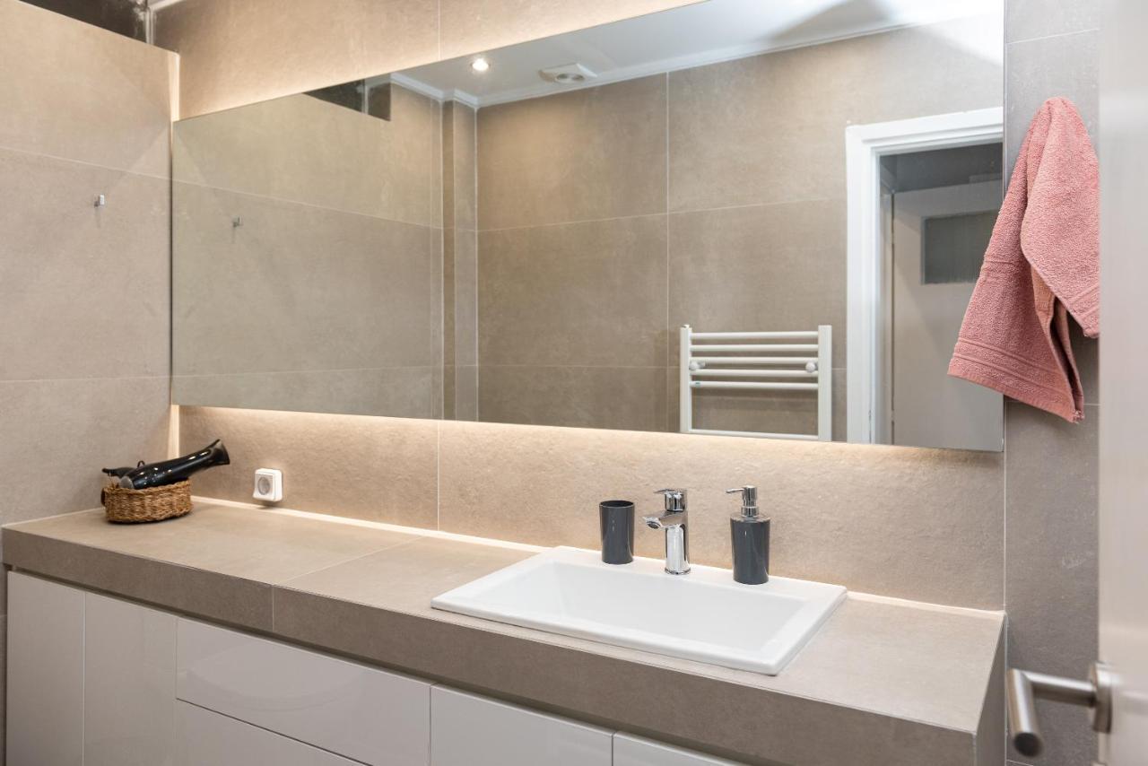 Twins Apartments - Concert Hall Athens Ngoại thất bức ảnh